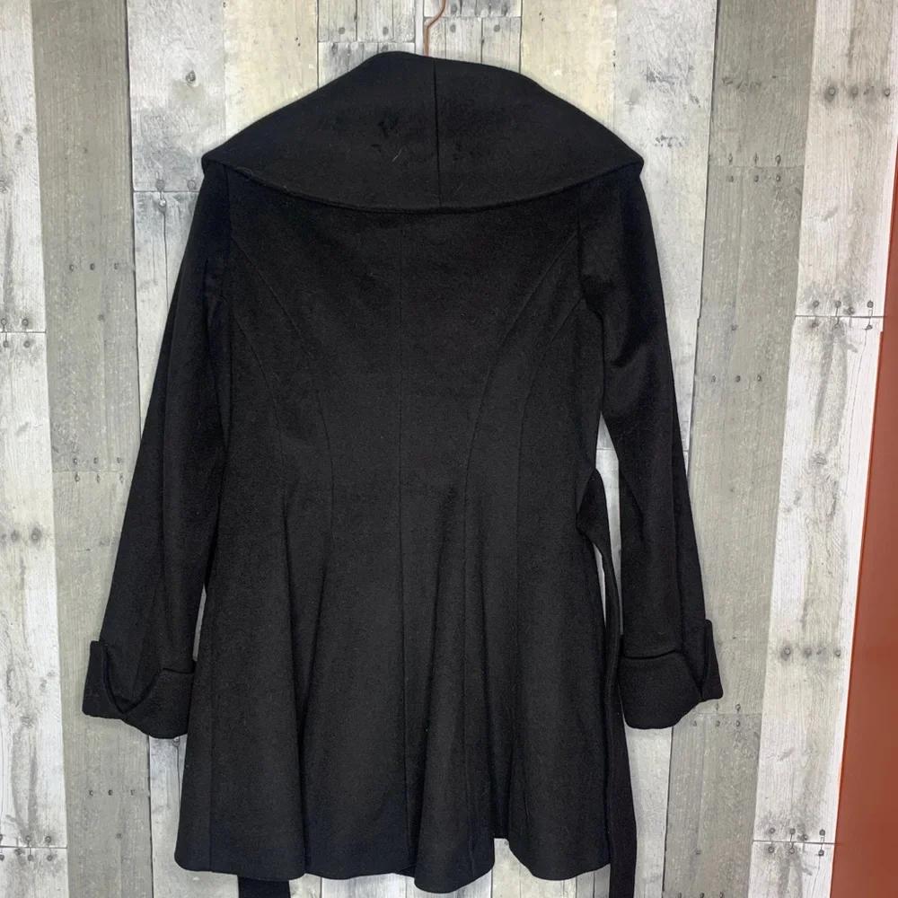Trina Turk Ali wrap wool jacket - Picture 4 of 8